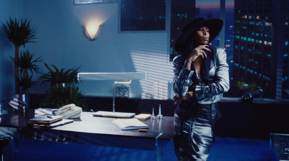 vogue | ebay - © Studio Augmenta