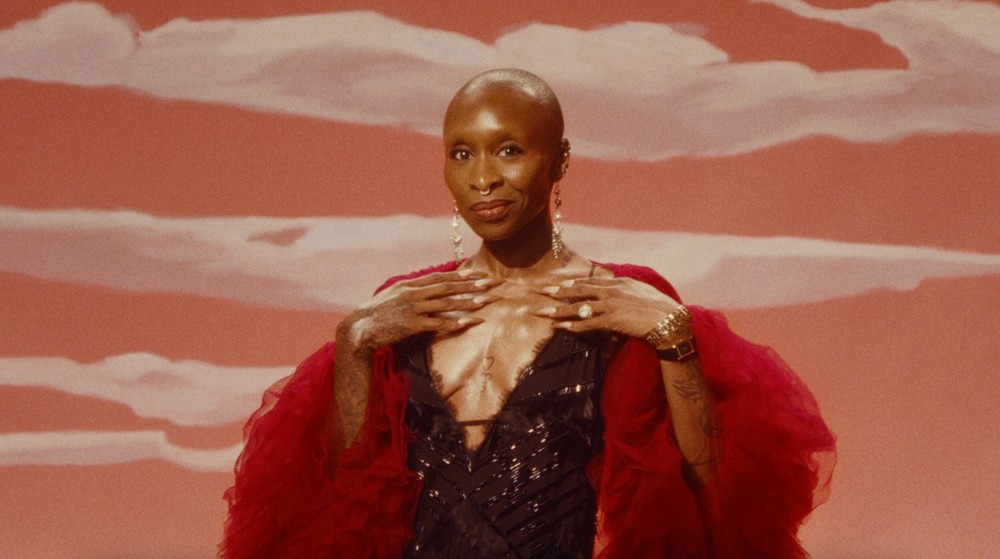 vogue | ebay - © Studio Augmenta