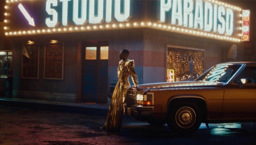 vogue | ebay - © Studio Augmenta